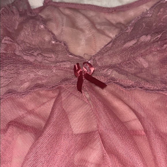 Baby pink mesh chemise - Picture 3 of 4